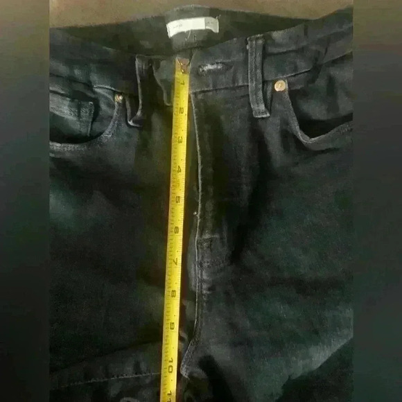 Good American Woman’s dark wash Jeans size 8/29 - Picture 10 of 10